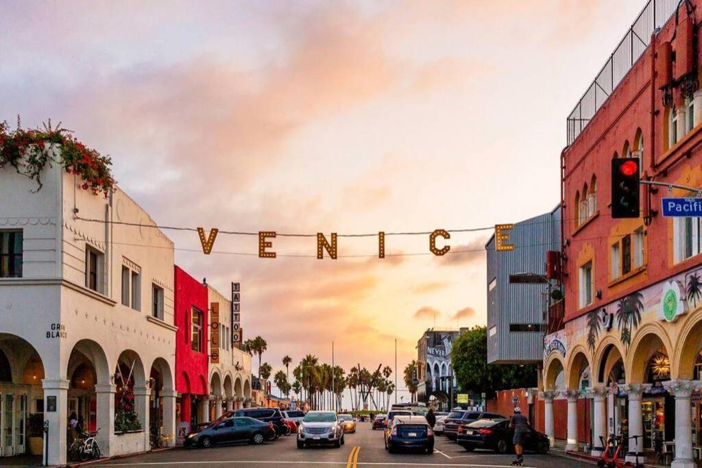 Swim Dine Relax In Marina Del Rey * Los Angeles